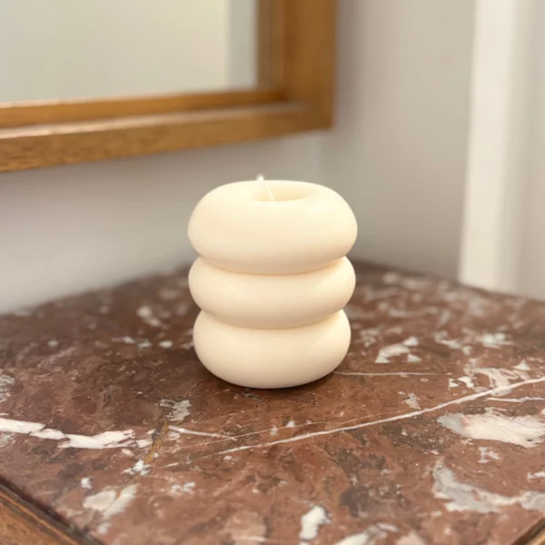 Bougie décorative originale Donut en cire de soja – artisanale et design Wickette